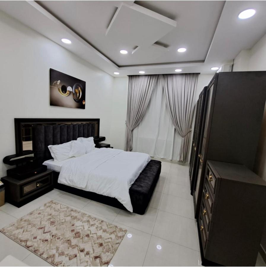 Aparthotel النظافه والجوده Riad Exterior foto